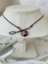 Load image into Gallery viewer, Solitaire-Purple Rose Pearl
